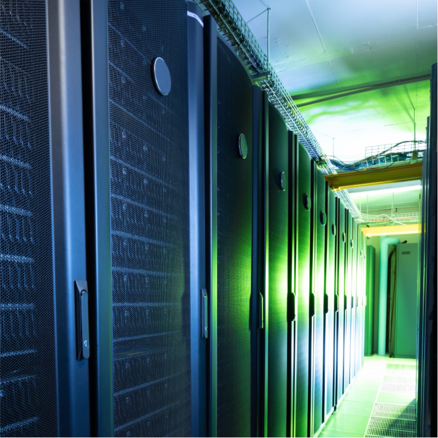 Corredor de data center entregue pela Tuigo